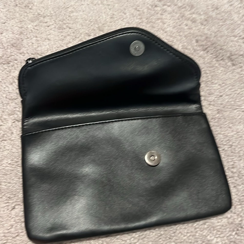 Assorted Cosmetic Bags/Pouches - Picture 8 of 13
